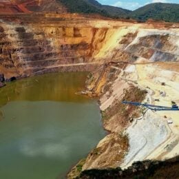 Open mining pit