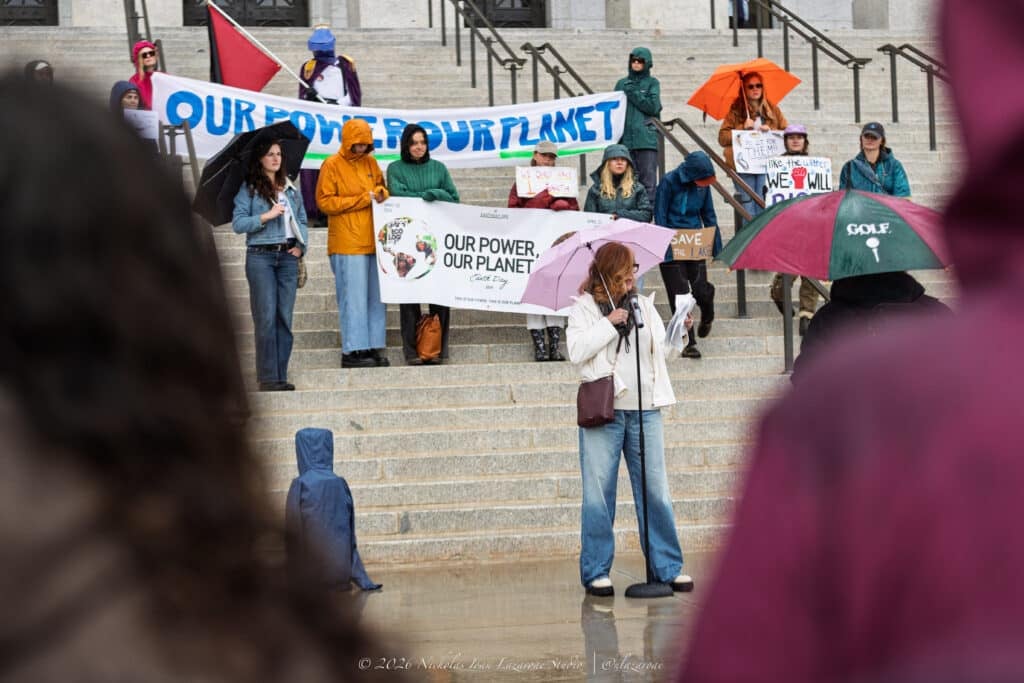 Students and statewide organizations came together in Salt Lake City this past Earth Week to show their support for strong environmental protections for local air quality, water conservation, and green energy.