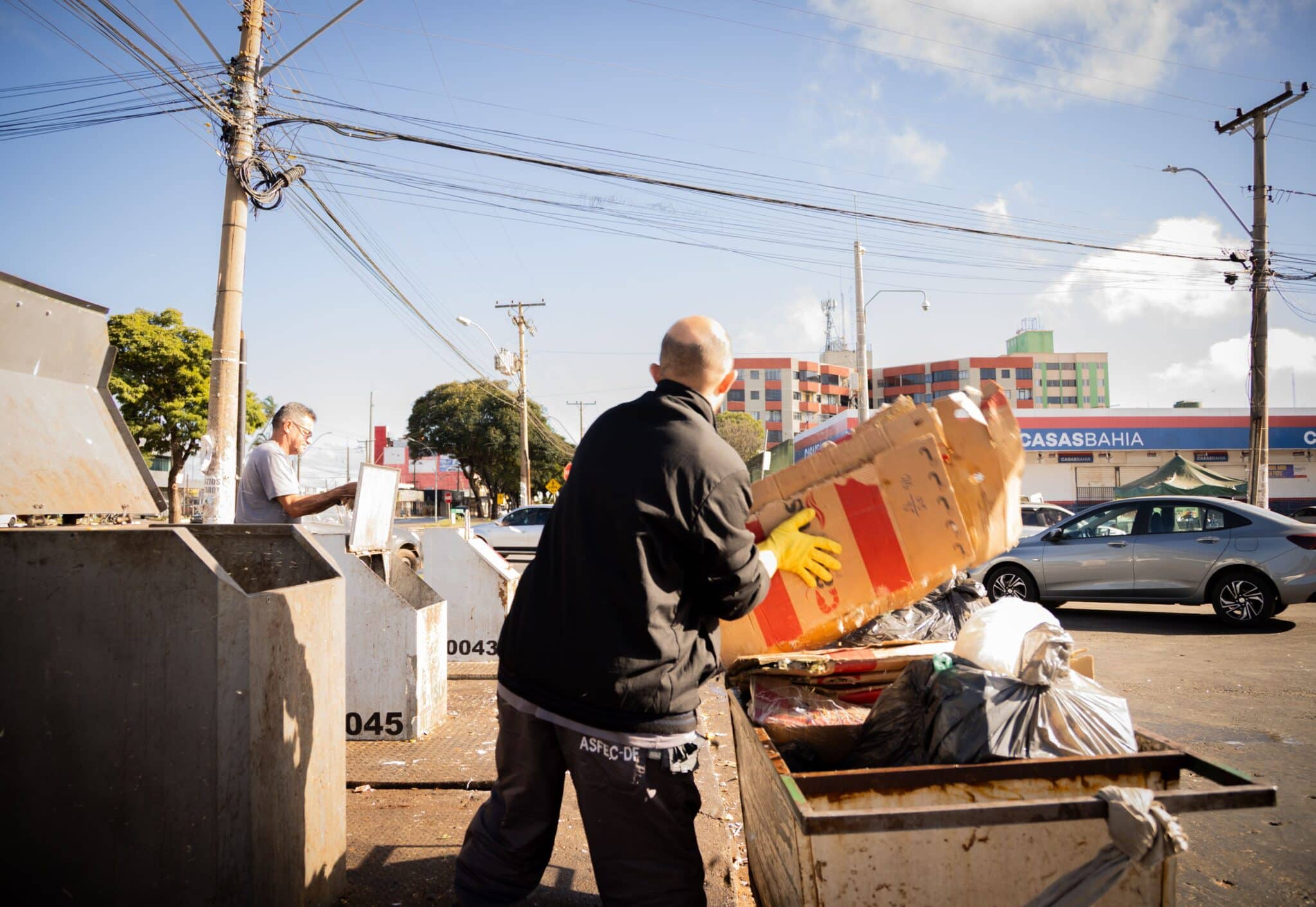 sorting recyclables in São Paulo